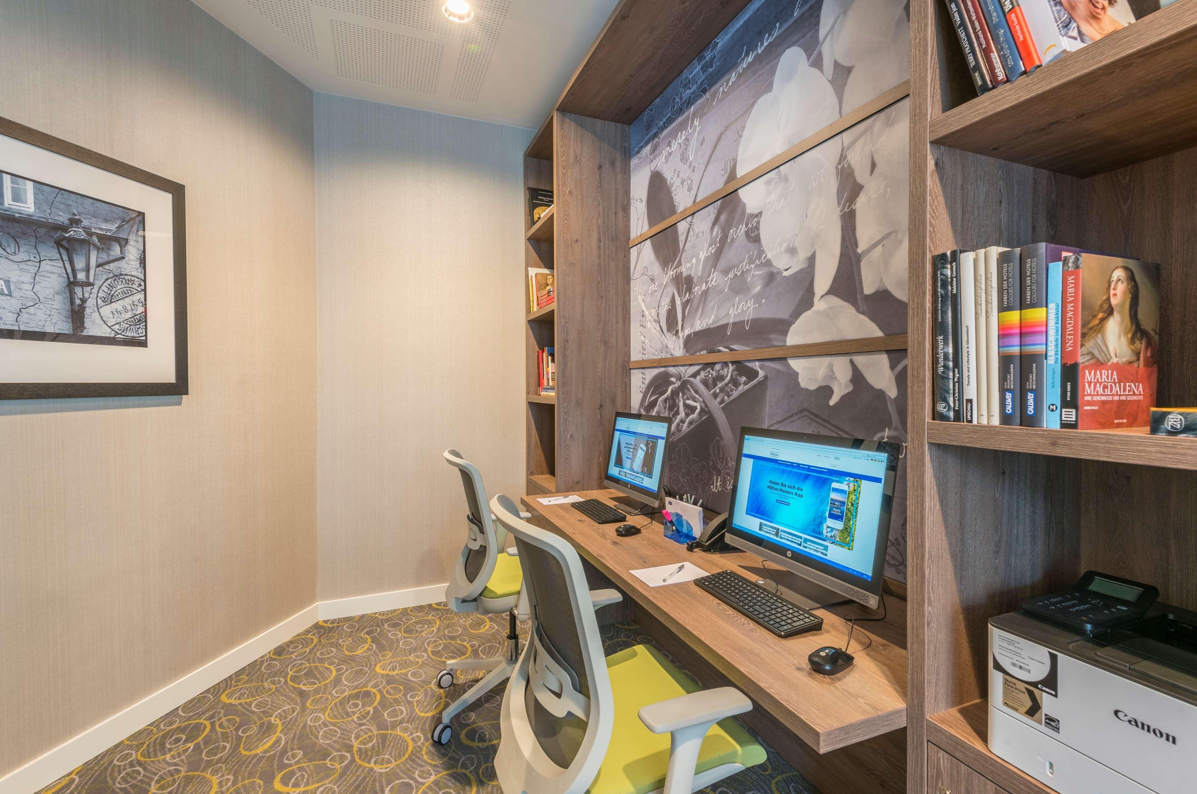 Отель Hampton By Hilton West Мюнхен