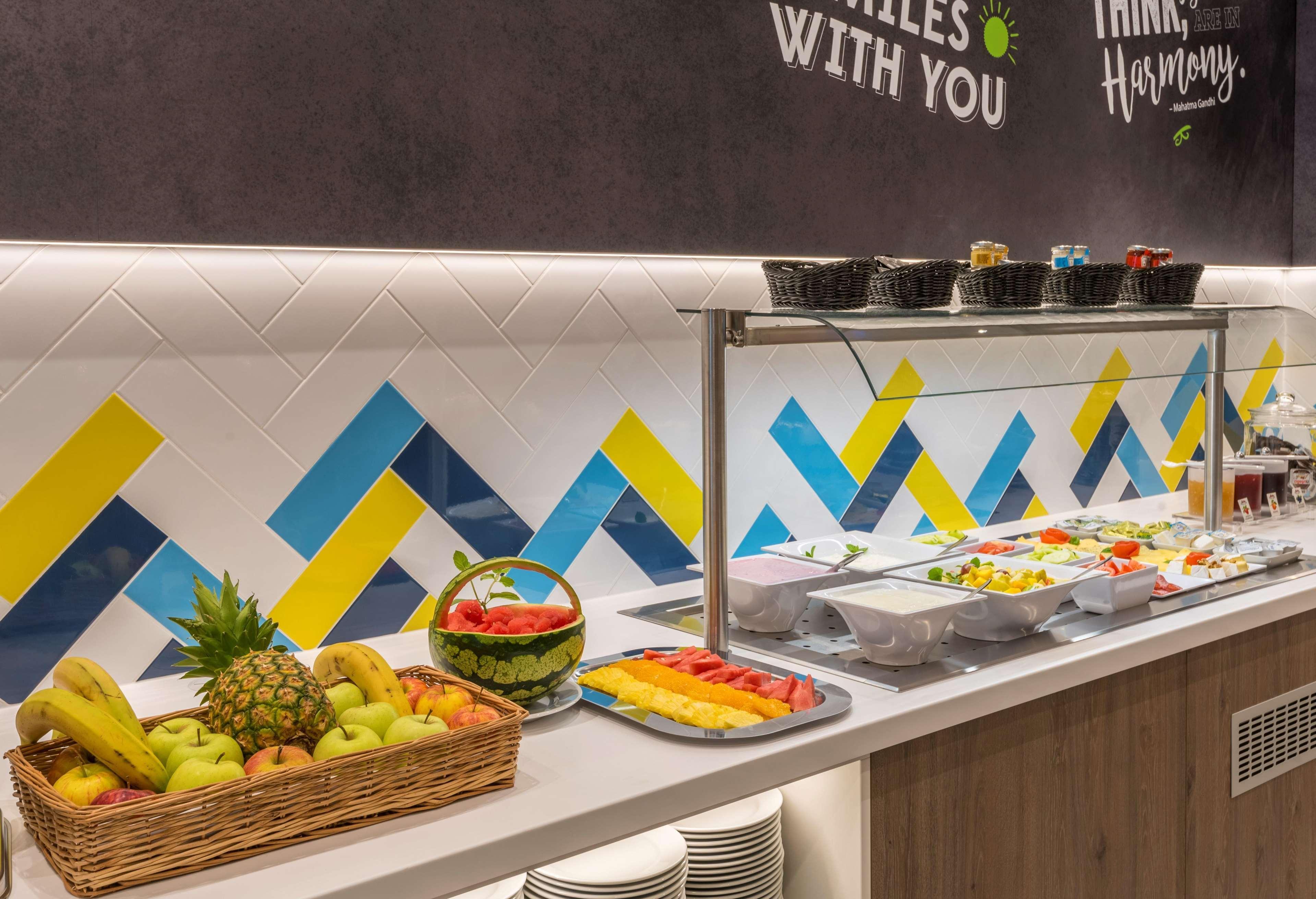 Hampton By Hilton West Мюнхен