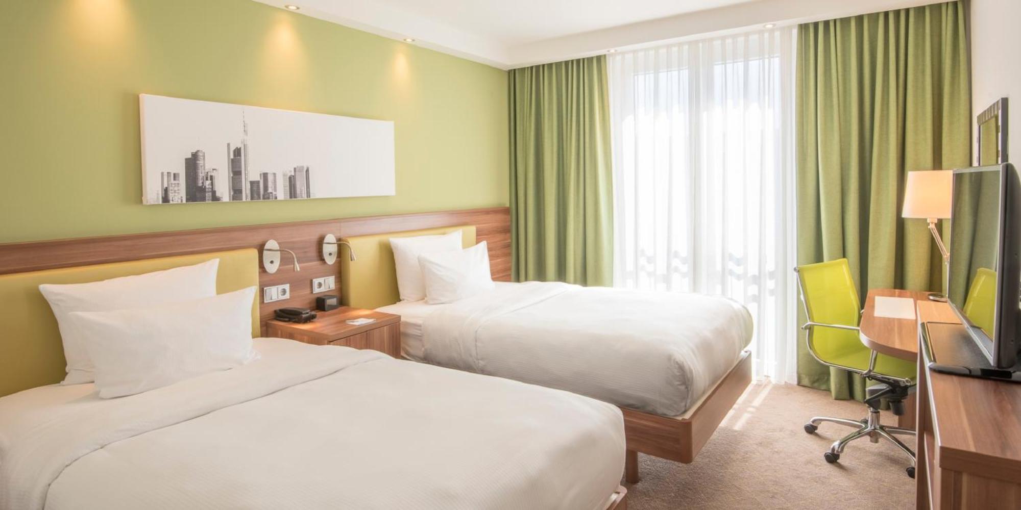 Hampton By Hilton West Отель Мюнхен